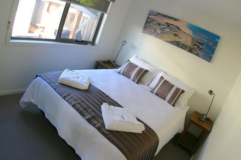 Bay Of Islands Apartments - Internet Find 2