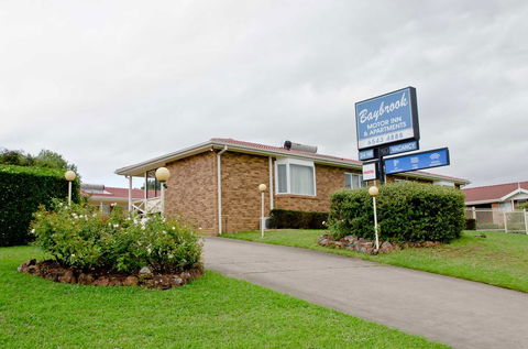 Baybrook Motor Inn - Internet Find 0