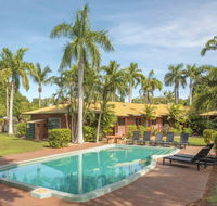 Bayside Holiday Apartments - Internet Find