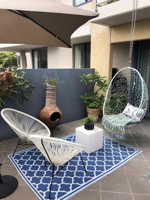 Beach Side Ocean Burleigh Heads 3 Bedroom Family Accomodation - Internet Find 2