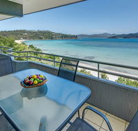 Beachfront Hamilton Island - Internet Find