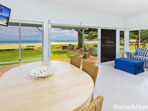 Beachside Bungalow #4 - 4/139 Avoca Drive, Avoca Beach - Internet Find 0