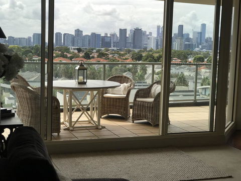 Beachside Port Melbourne - Internet Find 3