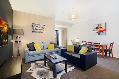 Beau Monde Apartments Newcastle - Boulevard Apartments - Internet Find 1