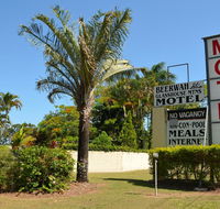 Beerwah Glasshouse Motel - Internet Find