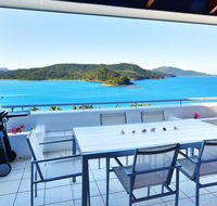 Bella Vista E9 - Ocean View Spacious 2 Bedroom with golf buggy - Internet Find
