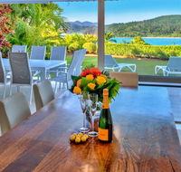 Bella Vista East 3 Luxury Ocean Views Large Flat Grassed Area And Buggy - Internet Find