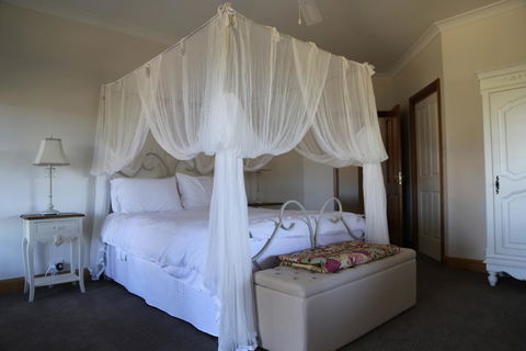 BellbirdHill Bed & Breakfast - Internet Find 3