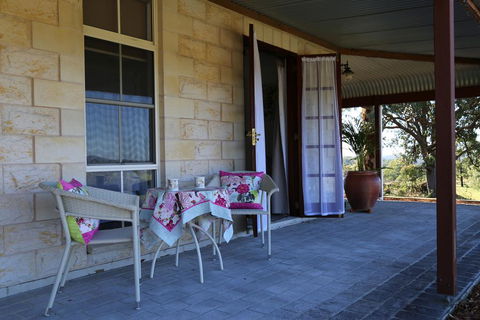 BellbirdHill Bed & Breakfast - Internet Find 1