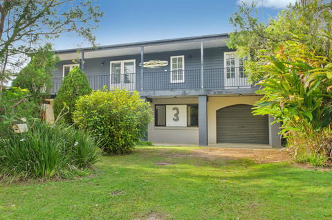 BONNY BEACH HOUSE - Holiday Accomodation With Pool - Internet Find 0