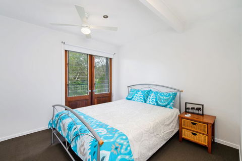 BONNY BEACH HOUSE - Holiday Accomodation With Pool - Internet Find 2