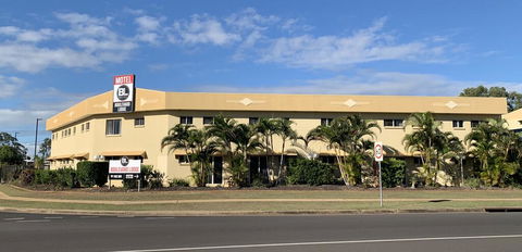 Boulevard Lodge Bundaberg - Internet Find 3