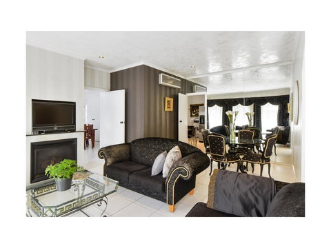 Boutique Stays - Brighton Rose - Internet Find 2