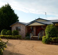 Brick Creek House - Internet Find