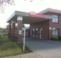 Big Valley Lakeside Paradise Motor Inn - Internet Find