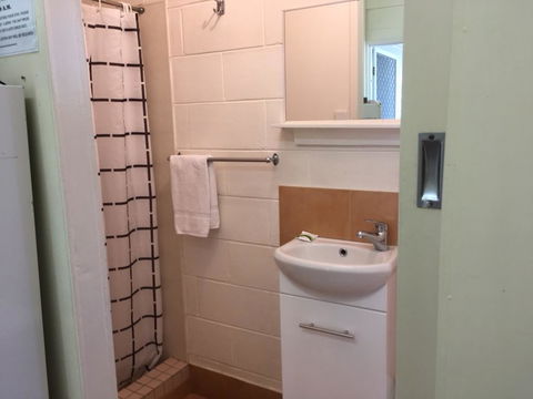 BIG4 Cania Gorge Holiday Park - Internet Find 1