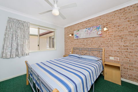 Bimbimbi 1, 11 Willow Street - Internet Find 2