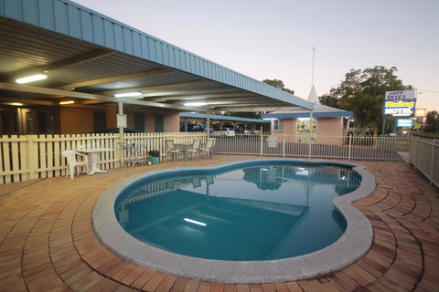 Binalong Motel - Internet Find 0