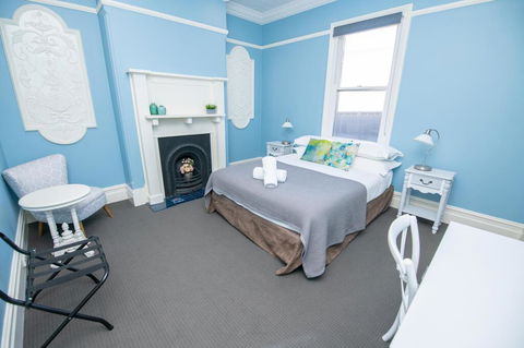 Blue Door Apartments Heritage Charm In CBD - Internet Find 2