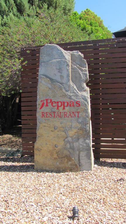 Bristol Hill Motor Inn & Peppa's Licensed Restaurant - Internet Find 3