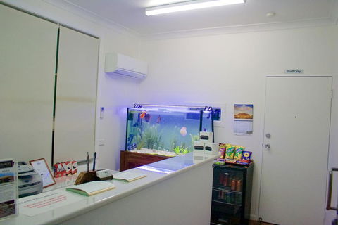 Buckaroo Motor Inn - Internet Find 1