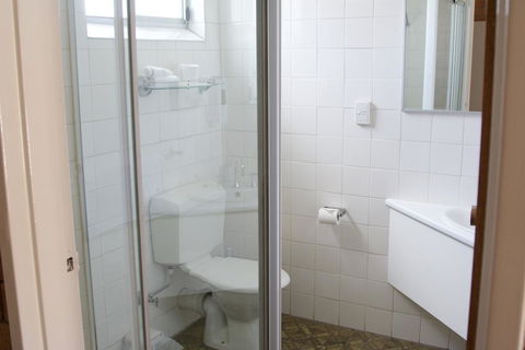 Buckaroo Motor Inn - Internet Find 2