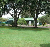Bungadoo Country Cottage - Internet Find