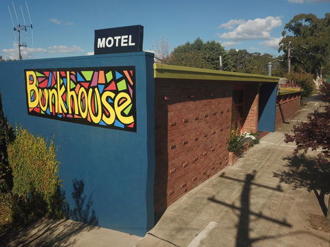Bunkhouse Motel - Internet Find 0
