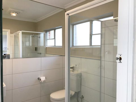 Burnie Airport Motel - Internet Find 1