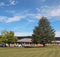 Bushman's Motor Inn - Internet Find