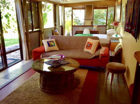 Butterfly Studio - Internet Find 1