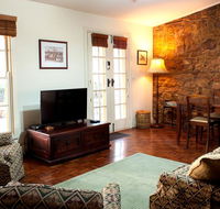 Byronsvale Vineyard and Accommodation - Internet Find