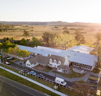 Camden Valley Inn - Internet Find