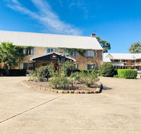 Campbelltown Colonial Motor Inn - Internet Find