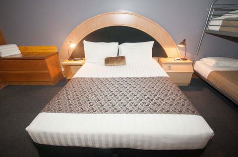 Capital Airport Motel - Internet Find 2