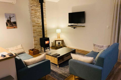 Carbunup Cottage - Internet Find 1