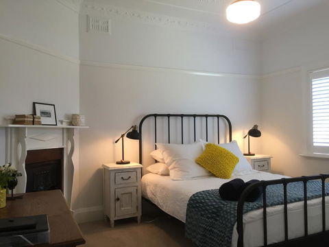Casey Street Cottage Suite - Internet Find 1