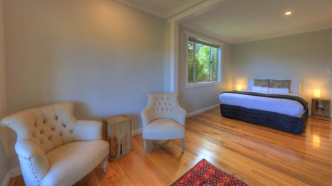 Castaway Cottage - Internet Find 3