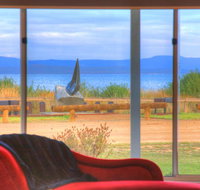Castaway Cottage - Internet Find