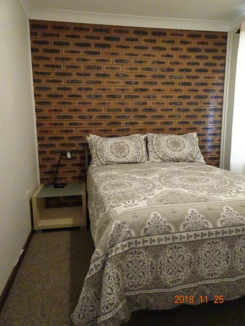 CCC - Central Clean Comfortable Apartment - Internet Find 3