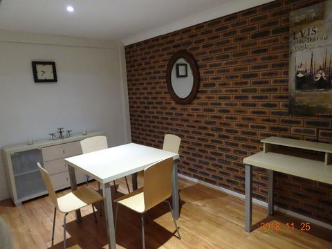 CCC - Central Clean Comfortable Apartment - Internet Find 1