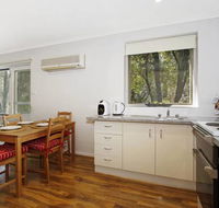 Cedar 6 - fully renovated apartment - Internet Find