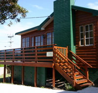 Cedar Cottages Blackmans Bay - Internet Find
