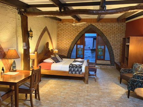 Cedar Park Rainforest Resort - Internet Find 0