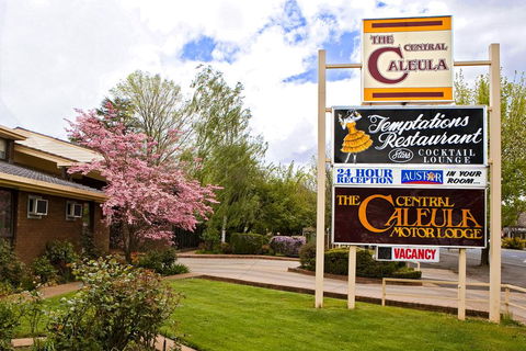 Central Caleula Motor Lodge - Internet Find 0