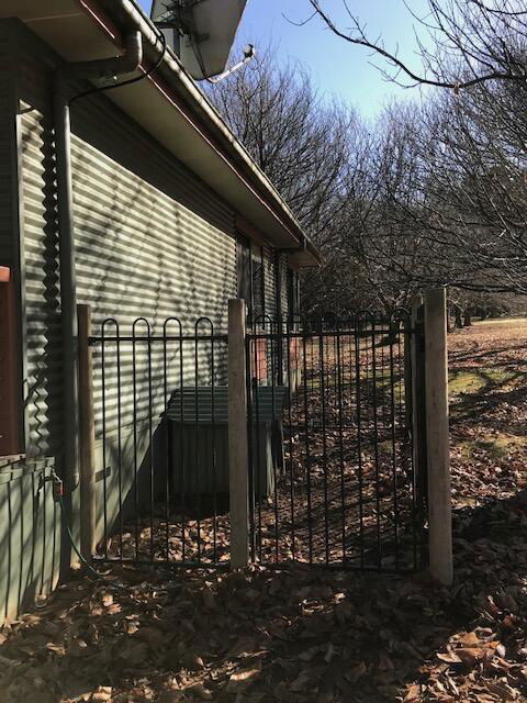 Chestnut Glade - Internet Find 3