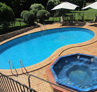 Chestnut Tree Holiday Units - Internet Find