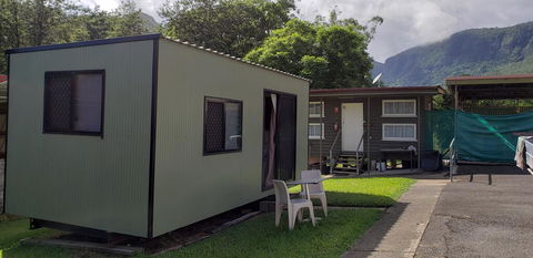 Christmas Creek CafÃ© & Cabins - Internet Find 3