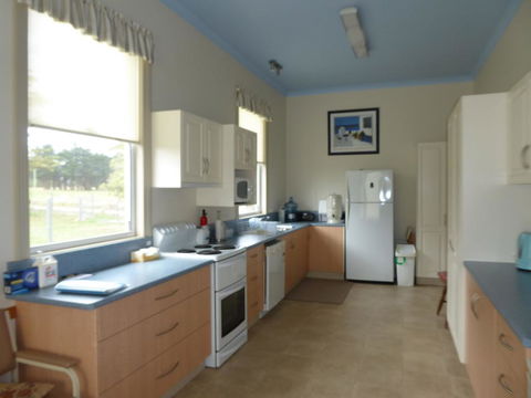 Claremont Farmhouse - Internet Find 3