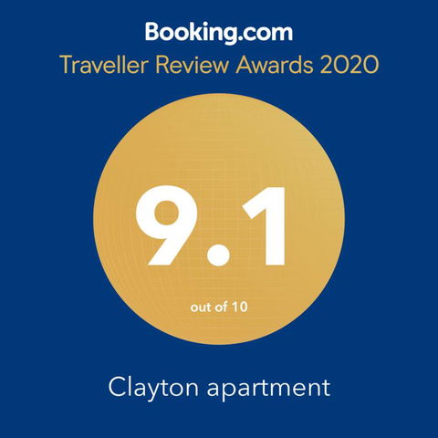 Clayton Apartment - Internet Find 3